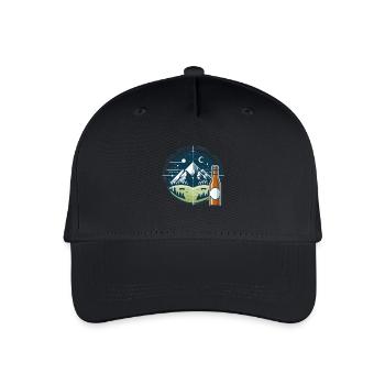 Nocturnal mountain scenery with beer bottle - Organic Kids’ Baseball Cap - black - Front