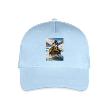 Eine Echse bei einer Schlittenfahrt - Kinder Bio Basecap - Hellblau - Vorne