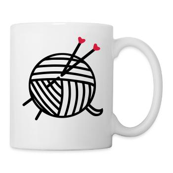 Wool ball of wool motif with heart knitting gifts - Mug - white - Right