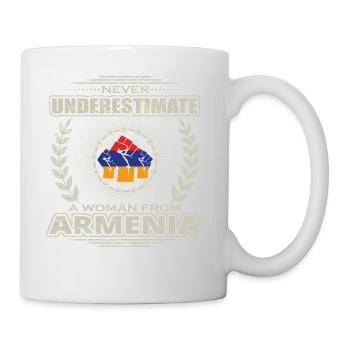 Never Underestimate Girl Woman ARMENIA png - Mug - white - Right