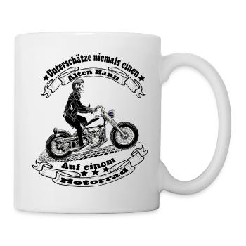 Unterschätze niemals einen Alten Mann - Tasse - Weiß - Rechts