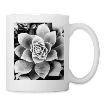 black and white flower - Mug - white - Right