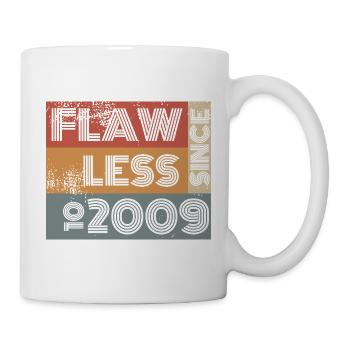 16. Geburtstag Flawless since 10/2009 - Tasse - Weiß - Rechts
