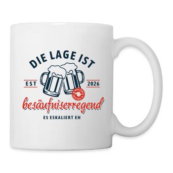 Malloca 2026 | Die Lage Ist beäufnis erregend  - Tasse - Weiß - Rechts