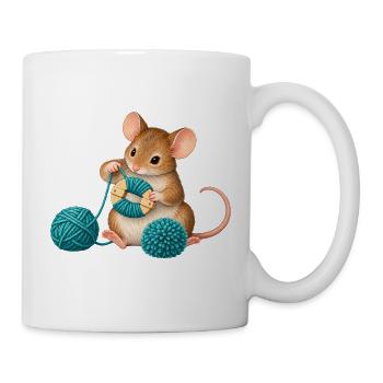 Maus wickelt einen Wollpompon - Tasse - Weiß - Rechts