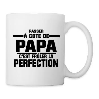 passer à côté de PAPA - Mug blanc - blanc - Droite