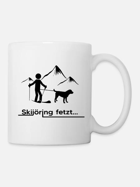 skijöring skifahren mit hund zughund wintersport - Tasse - Weiß