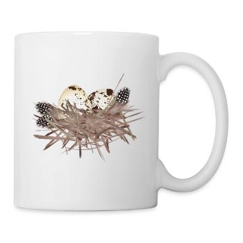 Œufs de caille dans le nid avec plumes de pintade - Mug blanc - blanc - Droite