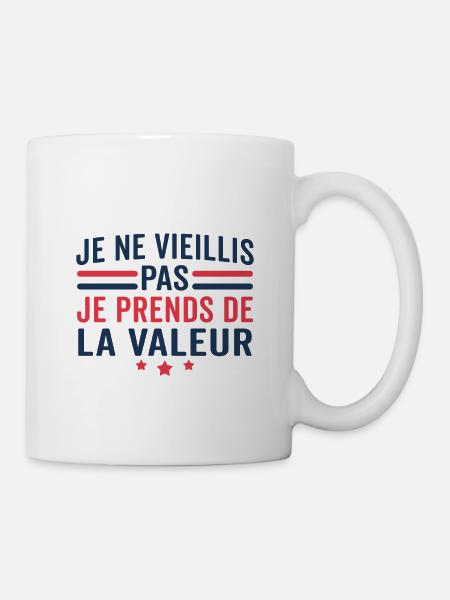 Je ne vieillis pas je prends de la valeur - Mug blanc - blanc