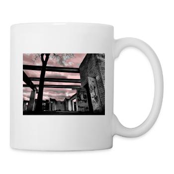 Duisburg Innenhafen, B & W &red Ski - Tasse - Weiß - Rechts