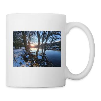 Rivière d'hiver au coucher - Mug blanc - blanc - Droite