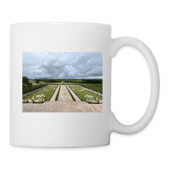 French Garden of the Château de Chambord - Mug - white - Right