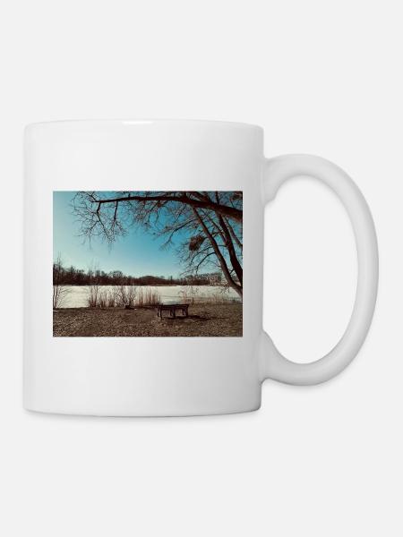 Winterlandschaft am See - Tasse - Weiß