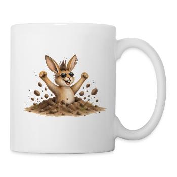 Bunny Punk: Hoppelhase im Schlamm mit Sonnenbrille - Tasse - Weiß - Rechts
