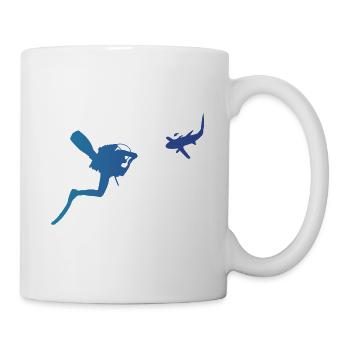 Taucher und Hai *Longimanus* - Tasse - Weiß - Rechts