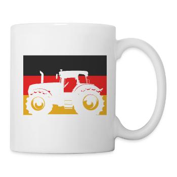 Traktor mit Deutschlandflagge – Landwirt Stolz - Tasse - Weiß - Rechts