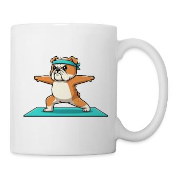 Yoga-Bulldoggen-Hund führt Krieger-Pose aus - Tasse - Weiß - Rechts