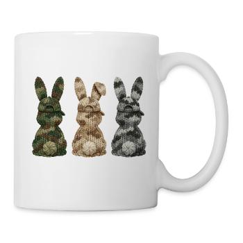 3 Hasen von hinten in einer Reihe Cap Tarnfarben  - Tasse - Weiß - Rechts