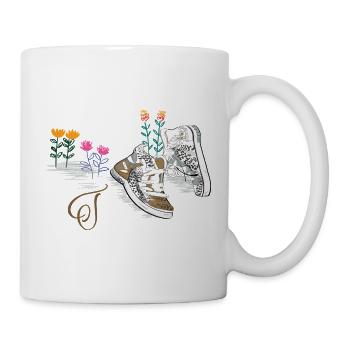 Hiking boots with flowers - Mug - white - Right