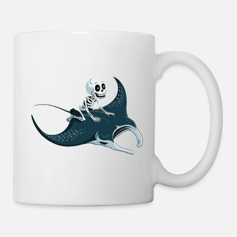 Skeleton on manta ray - Mug - white