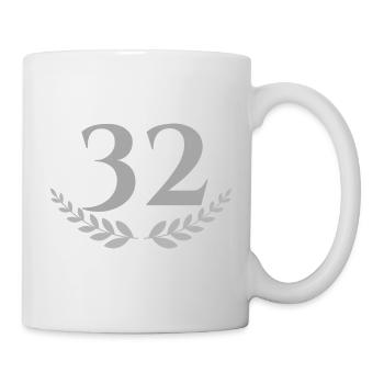 32 - Mug - white - Right