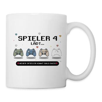 Spieler 4 lädt - Baby Ankündigung - Tasse - Weiß - Rechts