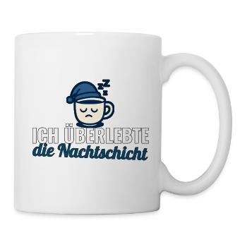 Ich überlebte die Nachtschicht – Pflege Geschenk - Tasse - Weiß - Rechts