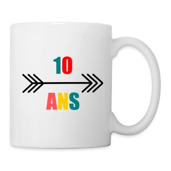 10 ANS. 10e ANNIVERSAIRE. ANNIVERSAIRE 10 ANS. 10 - Mug blanc - blanc - Droite