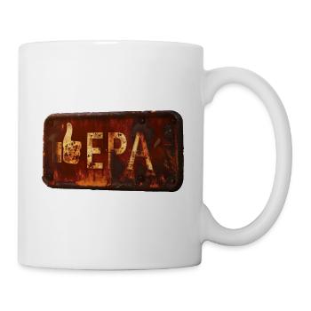Rostiges LIKE EPA-Schild mit Retro-Feeling - Tasse - Weiß - Rechts