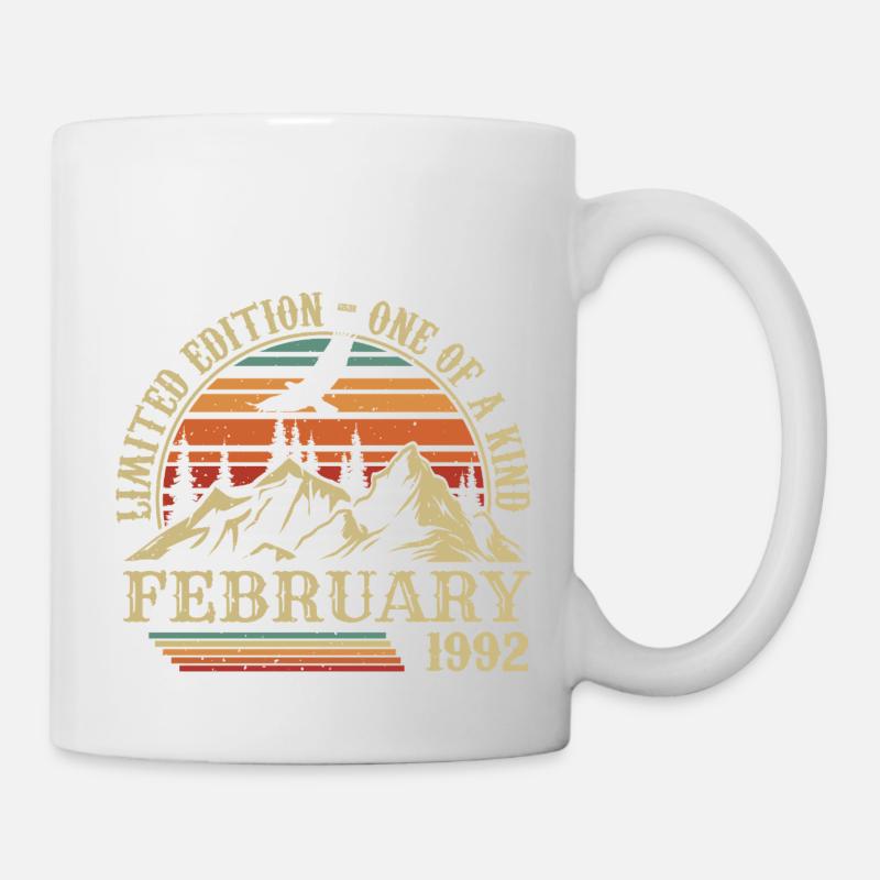 Februar 1992 Retro Geboren Februar 1992 Geburtstag - Tasse - Weiß