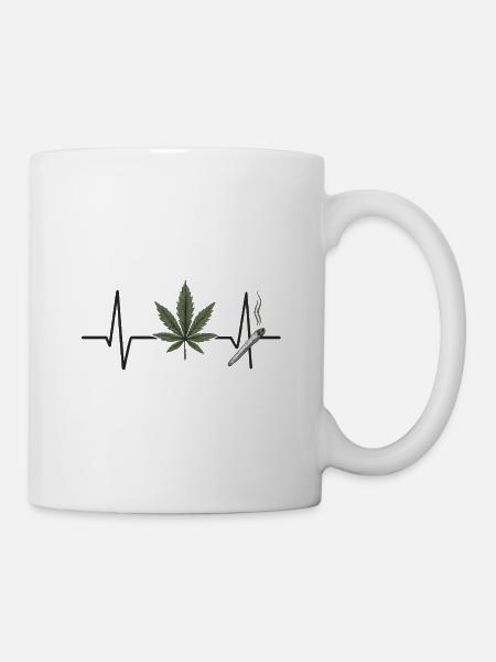 Marijuana und Herzschlag Design - Tasse - Weiß