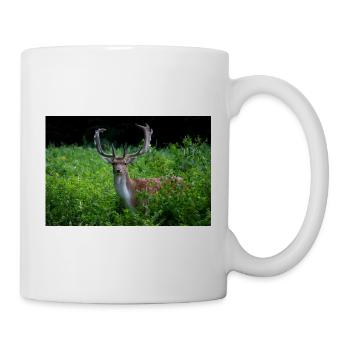 Majestic fallow deer in the green - Mug - white - Right
