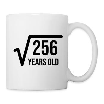 Wurzel aus 256 ist 16 Jahre alt - Tasse - Weiß - Rechts