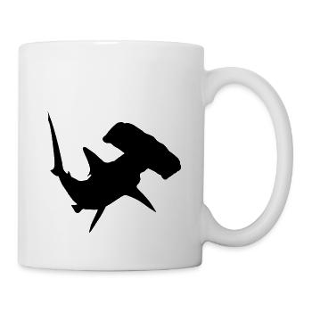 Silhouette mit einem großen Hammerhai - Tasse - Weiß - Rechts