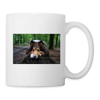 Cute dog, cute sheltie on tree trunk - Mug - white - Right