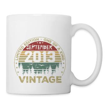 September 2013 Vintage Geburtstagsgeschenk 2013 - Tasse - Weiß - Rechts