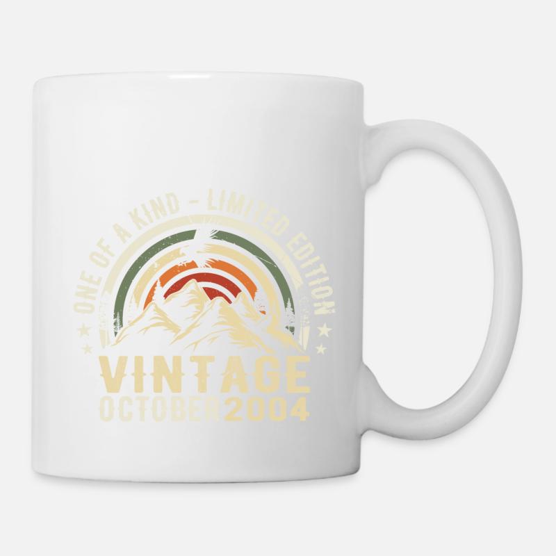 Anniversaire Octobre 2004 - Born in October 2004 - Mug blanc - blanc