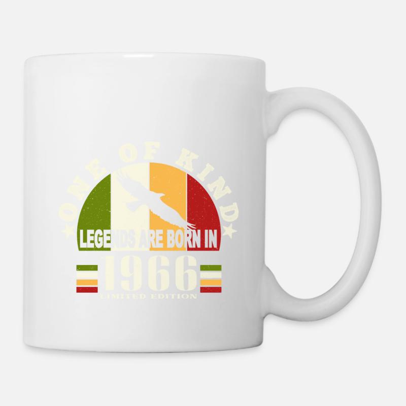 Legend Born 1966 anniversaire 58 ans - Mug blanc - blanc
