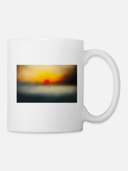 Abendstimmung am ruhigen Meer - Tasse - Weiß