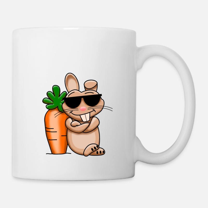 Cooler Hase mit Riesenkarotte - Tasse - Weiß
