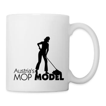 Austria's Mop Model - happy Hausfrau mit Wischmop - Tasse - Weiß - Rechts