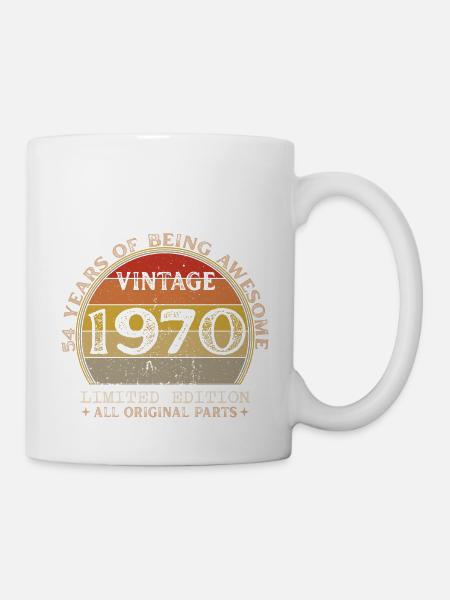 Born in 1970 - Vintage 1970 Retro Birthday - Mug - white