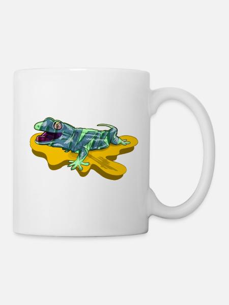 Eidechse auf neongelbem Teich - Tasse - Weiß