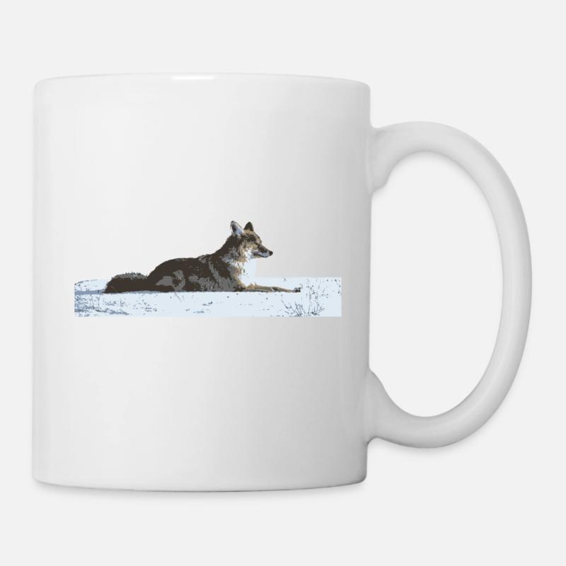 Coyote lying in the snow - Mug - white