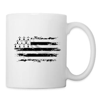 Breizh grunge flag, flag of the Breton country - Mug - white - Right