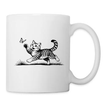 Un chat jouant avec un papillon - Mug blanc - blanc - Droite