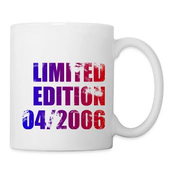 18e anniversaire édition limitée 04/2006 - Mug blanc - blanc - Droite
