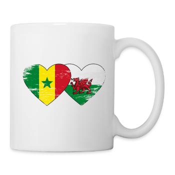 Senegal Wales Flagge Hände Herzform used - Tasse - Weiß - Rechts