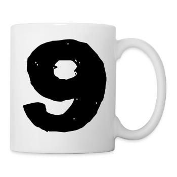 9 Zahl Trikot - Tasse - Weiß - Rechts