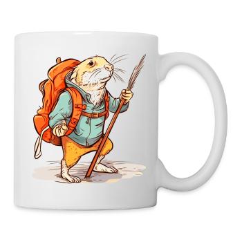 Maulwurfsratte als Wanderer mit Stock und Rucksack - Tasse - Weiß - Rechts